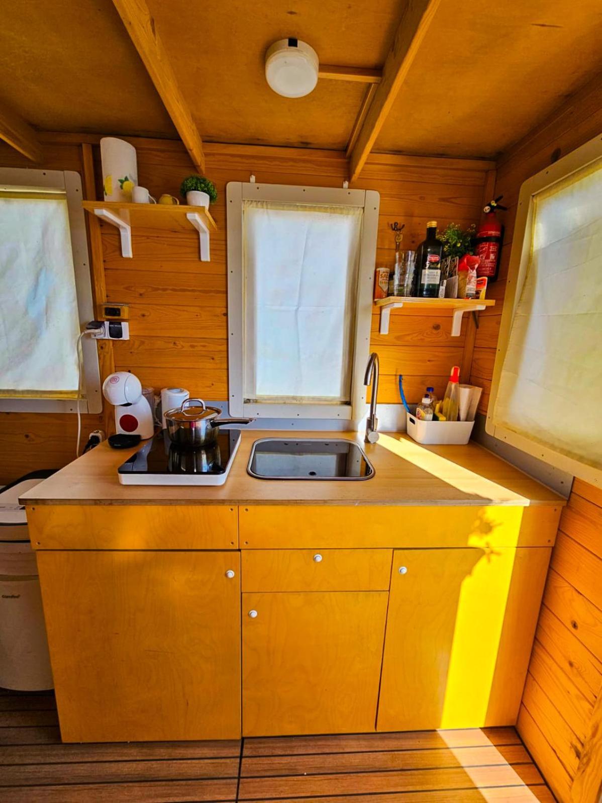 מלון אלגהרו Filipp'S House Boat מראה חיצוני תמונה