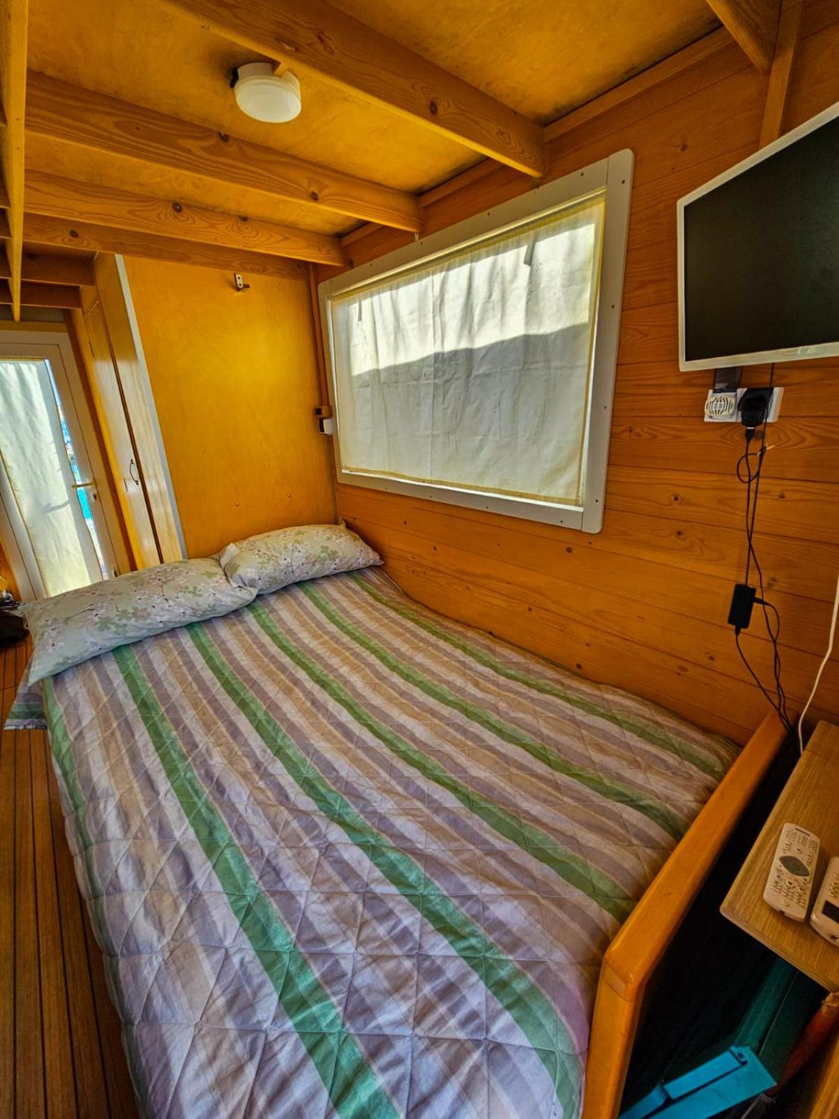 מלון אלגהרו Filipp'S House Boat מראה חיצוני תמונה