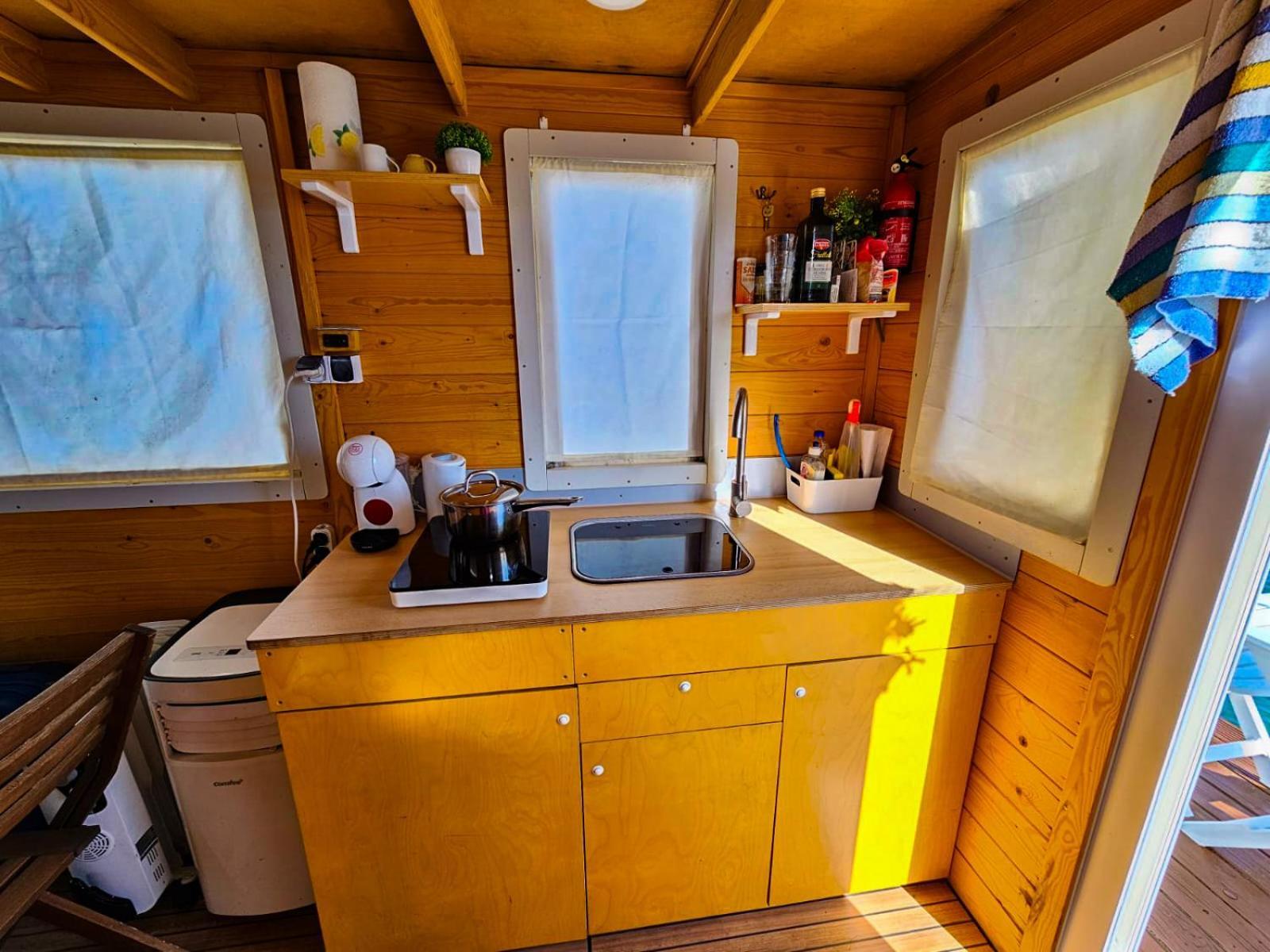 מלון אלגהרו Filipp'S House Boat מראה חיצוני תמונה